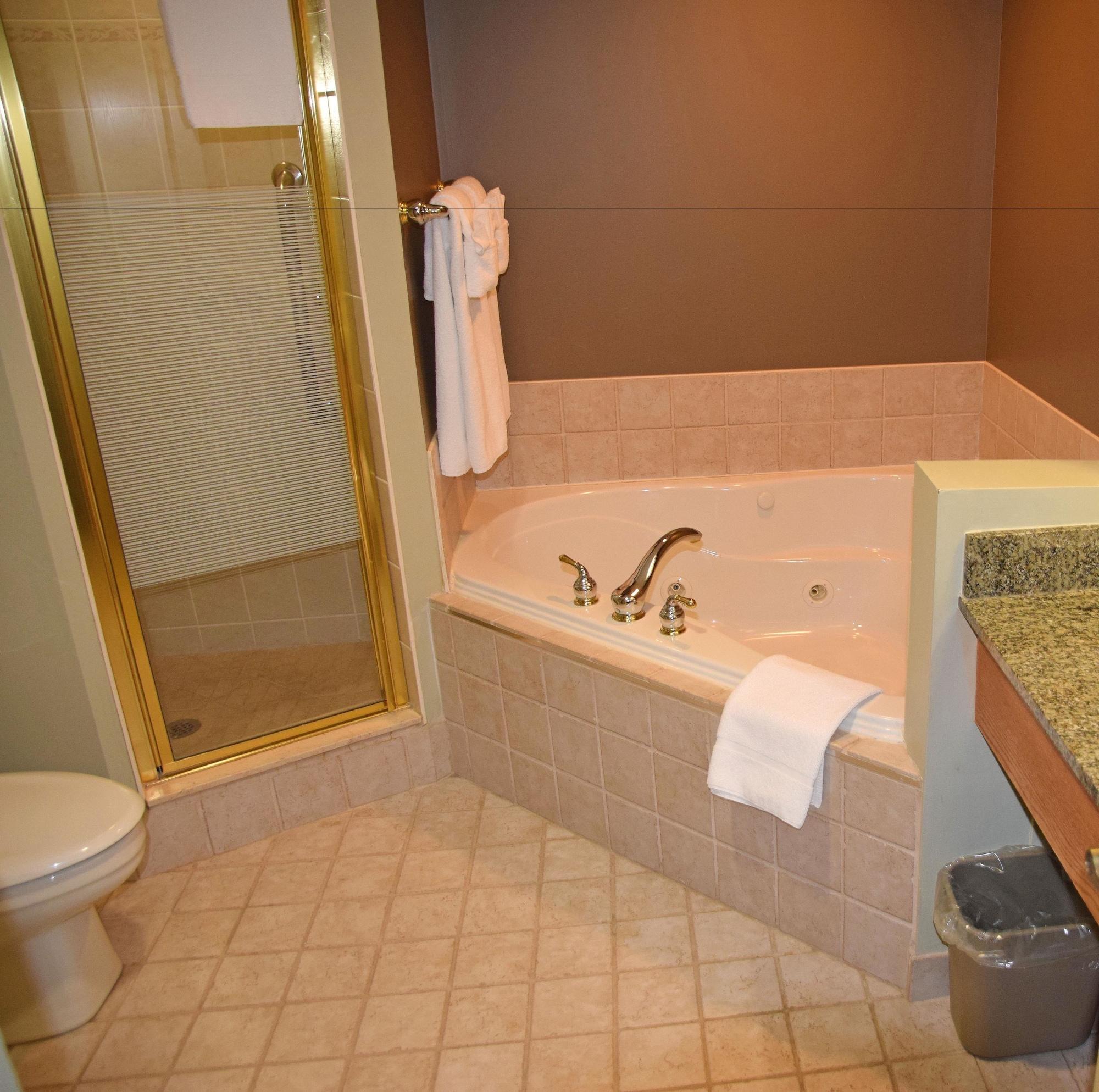Stone Gate Inn Orillia Dış mekan fotoğraf